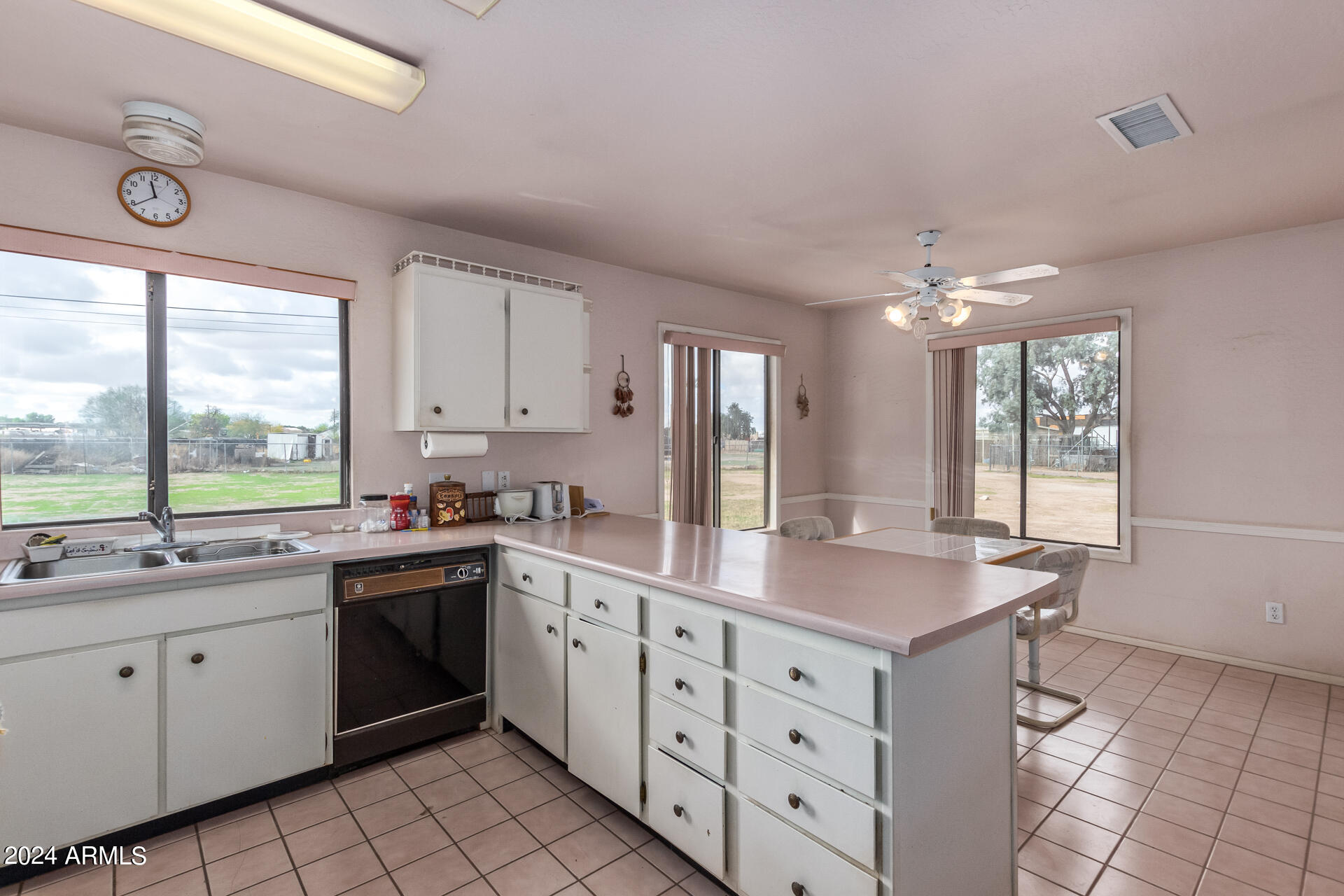 25317 South Power Road Queen Creek, AZ 85142 - Photo 17 of 36 Kitchen