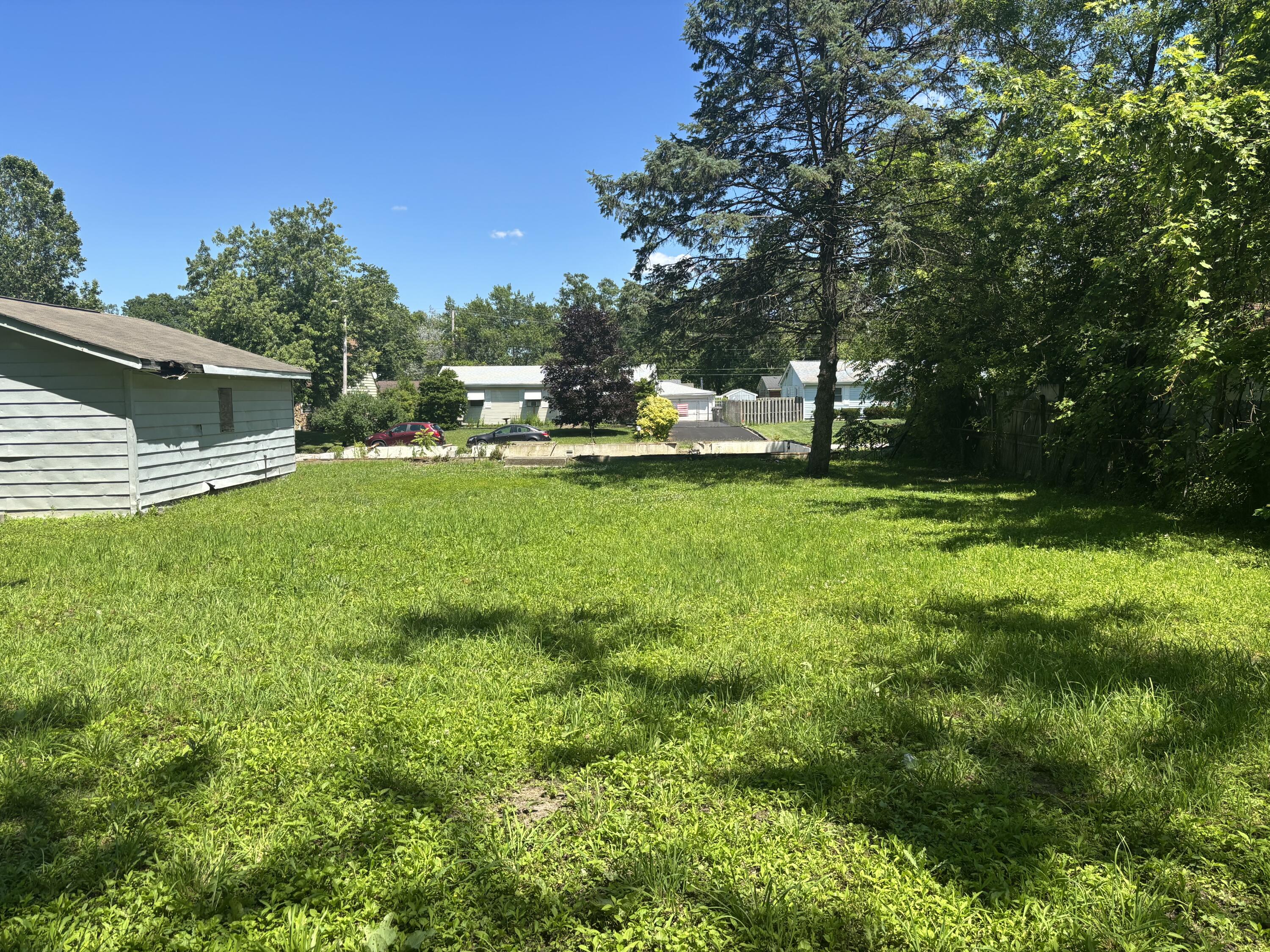 764 Acadia Road Valparaiso, IN 46385 - Photo 14 of 16 3000x2250