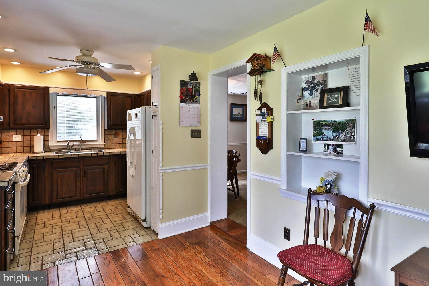 118 Redford Road Oreland, PA 19075 - Photo 11 of 27 Gallery Image 11