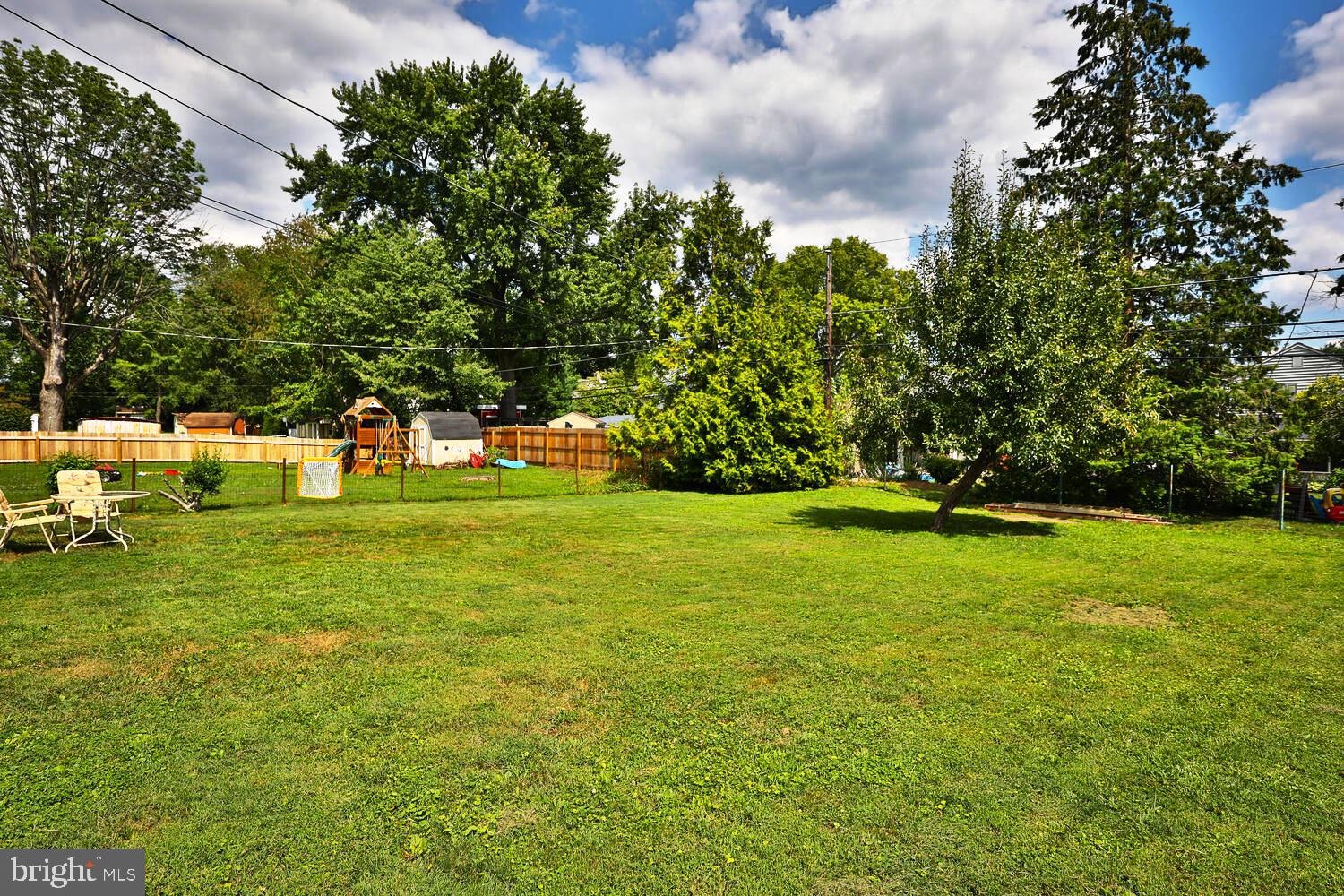118 Redford Road Oreland, PA 19075 - Photo 25 of 27 Gallery Image 25