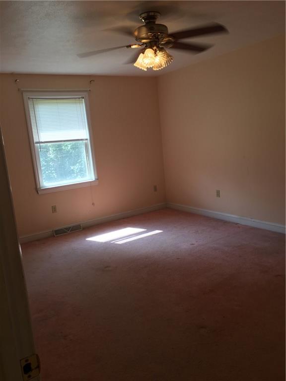 1040 Temple Road Monaca, PA 15061 - Photo 7 of 12 Master Bedroom - 17x12 - Double Closets