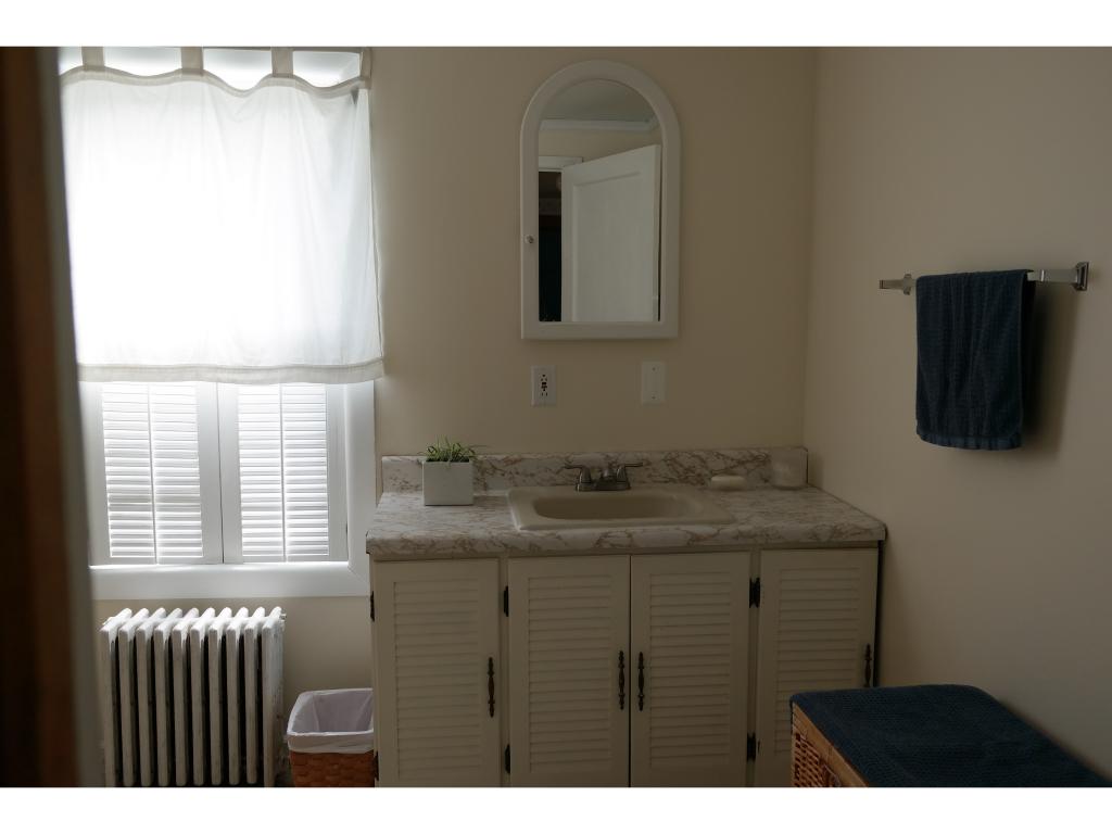28 Pageant Street Bennington, VT 05201 - Photo 22 of 25 Gallery Image 22
