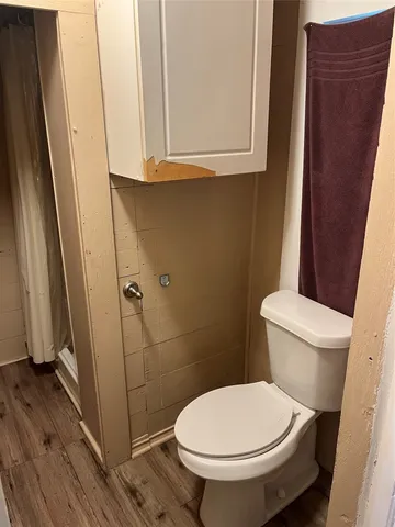 $1,700 | 200 North Walton, Granger, TX 76530