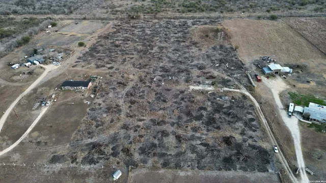 $580,000 | 185 West Glen Lane, Martindale, TX 78655