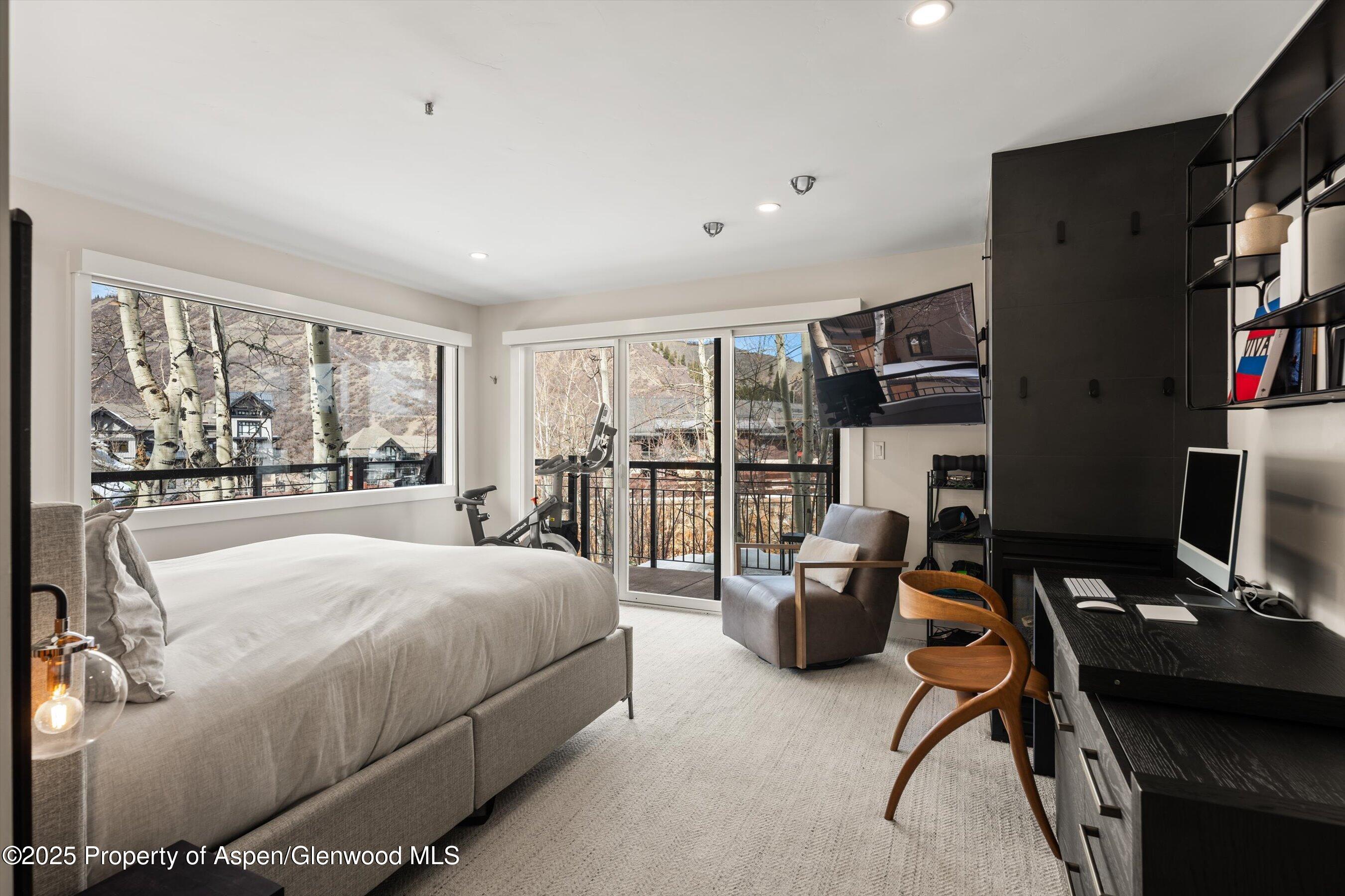 400 Wood Road, Unit 1118 Snowmass Village, CO 81615 - Photo 25 of 31 37-400WoodRd#1118_25030337