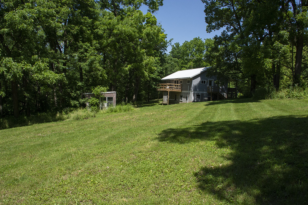 19527 Spring Valley Road Chadwick, IL 61014 - Photo 3 of 15