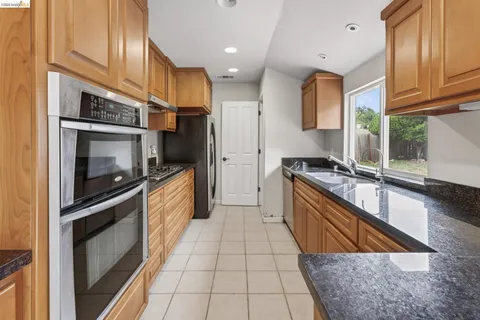 $475,000 | 2465 Mountain View Drive, Concord, CA 94520