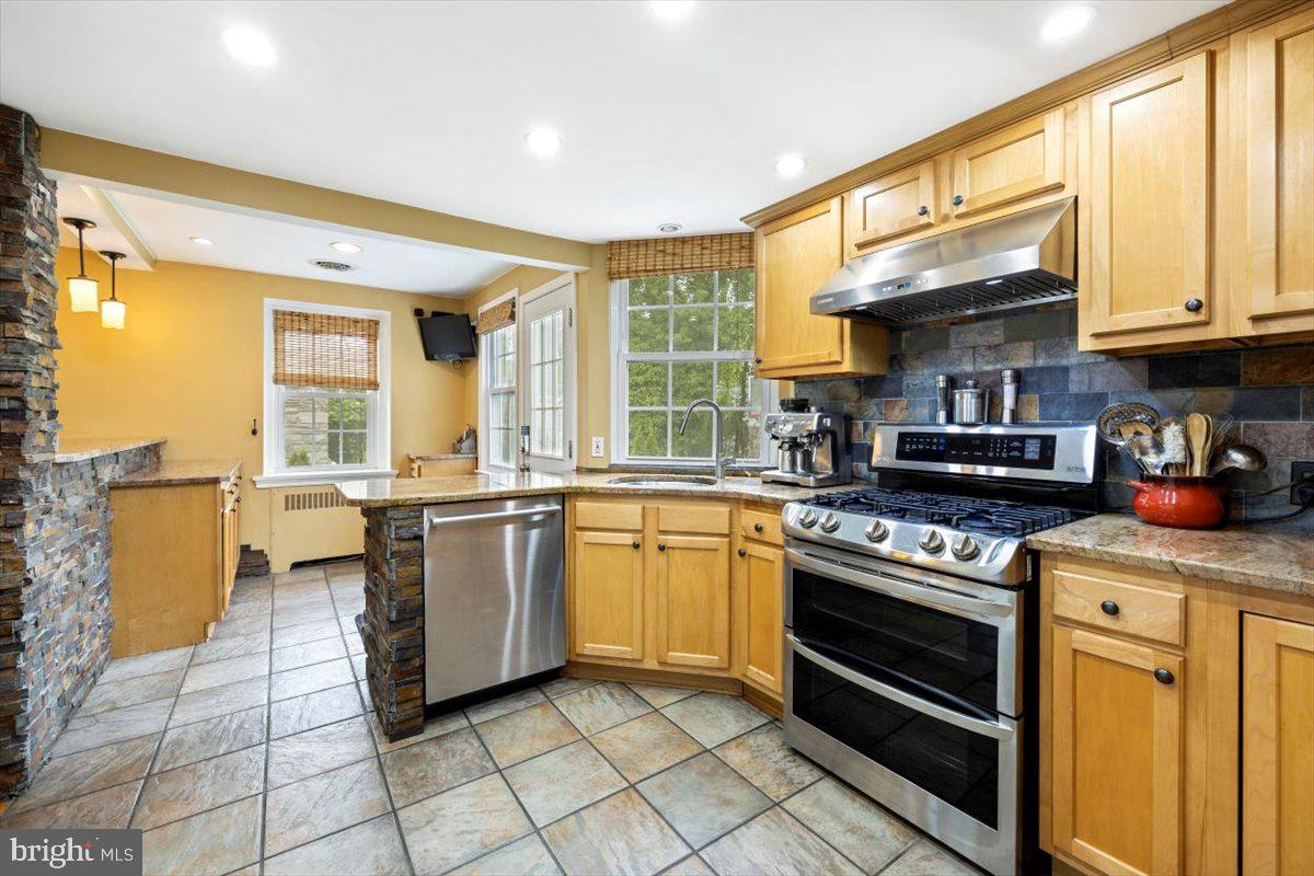 139 Henley Road Wynnewood, PA 19096 - Photo 14 of 46 Kitchen