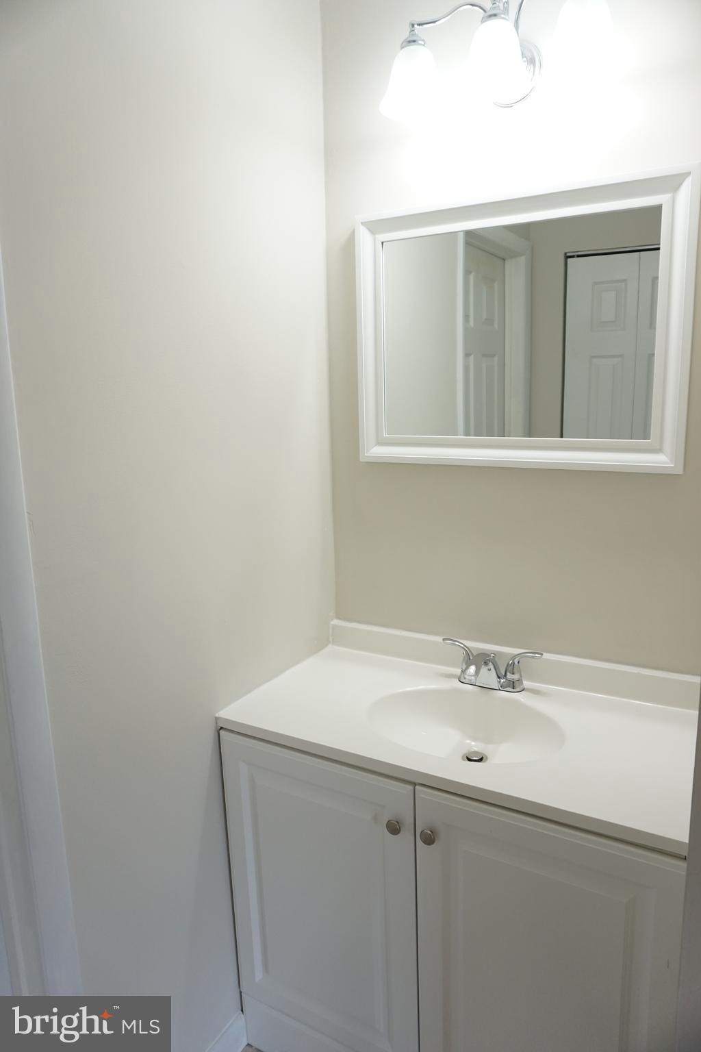 1105 Walnut Ridge Drive Pottstown, PA 19464 - Photo 14 of 17 Gallery Image 14