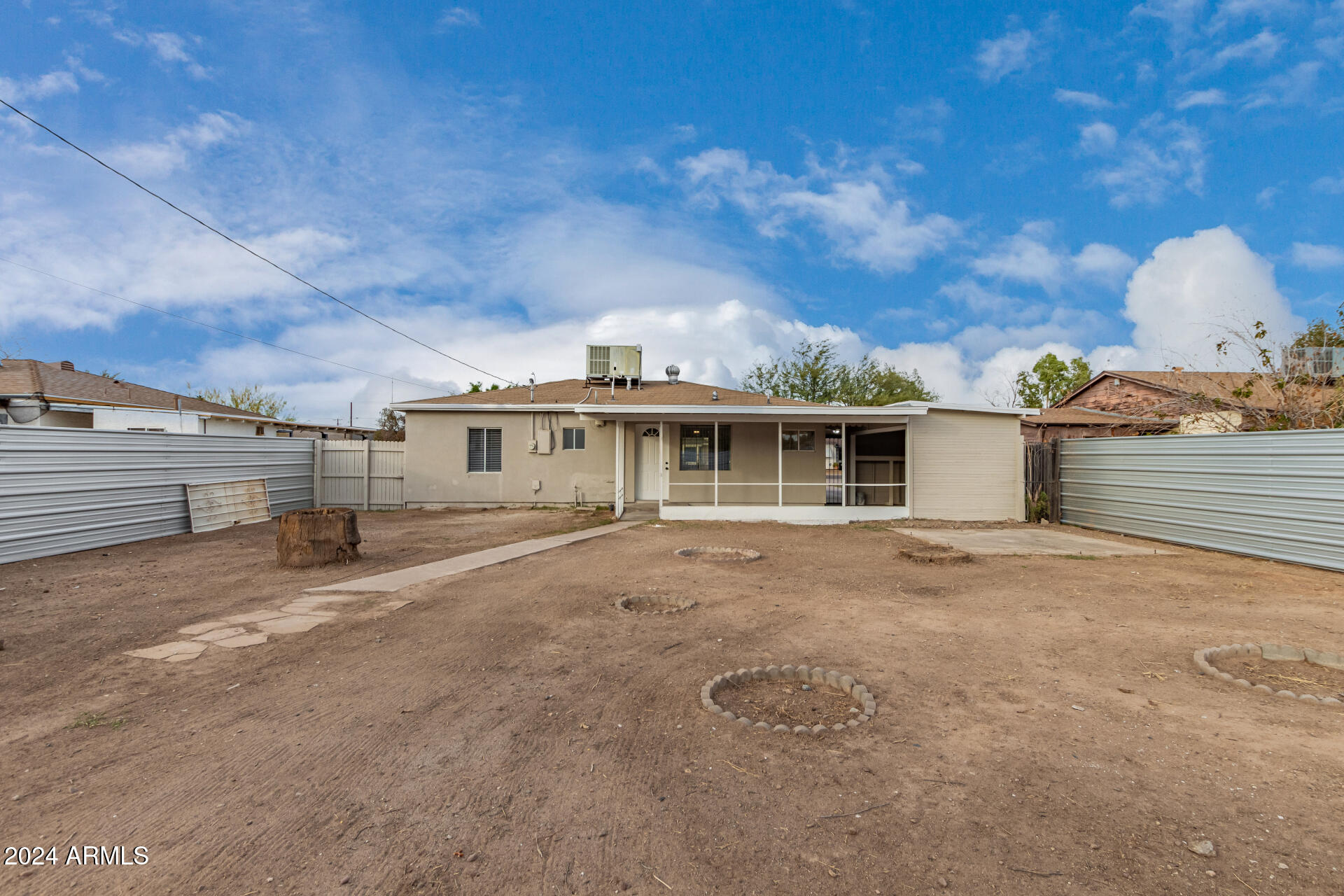 1825 West Roma Avenue Phoenix, AZ 85015 - Photo 34 of 36 29 - Roma