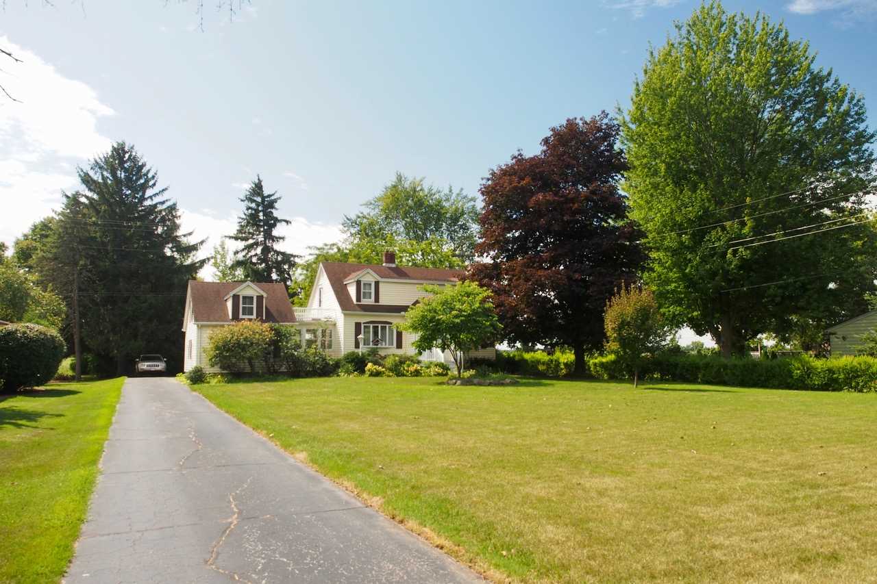 129 West Midland Road Auburn, MI 48611 - Photo 3 of 27 Gallery Image 3