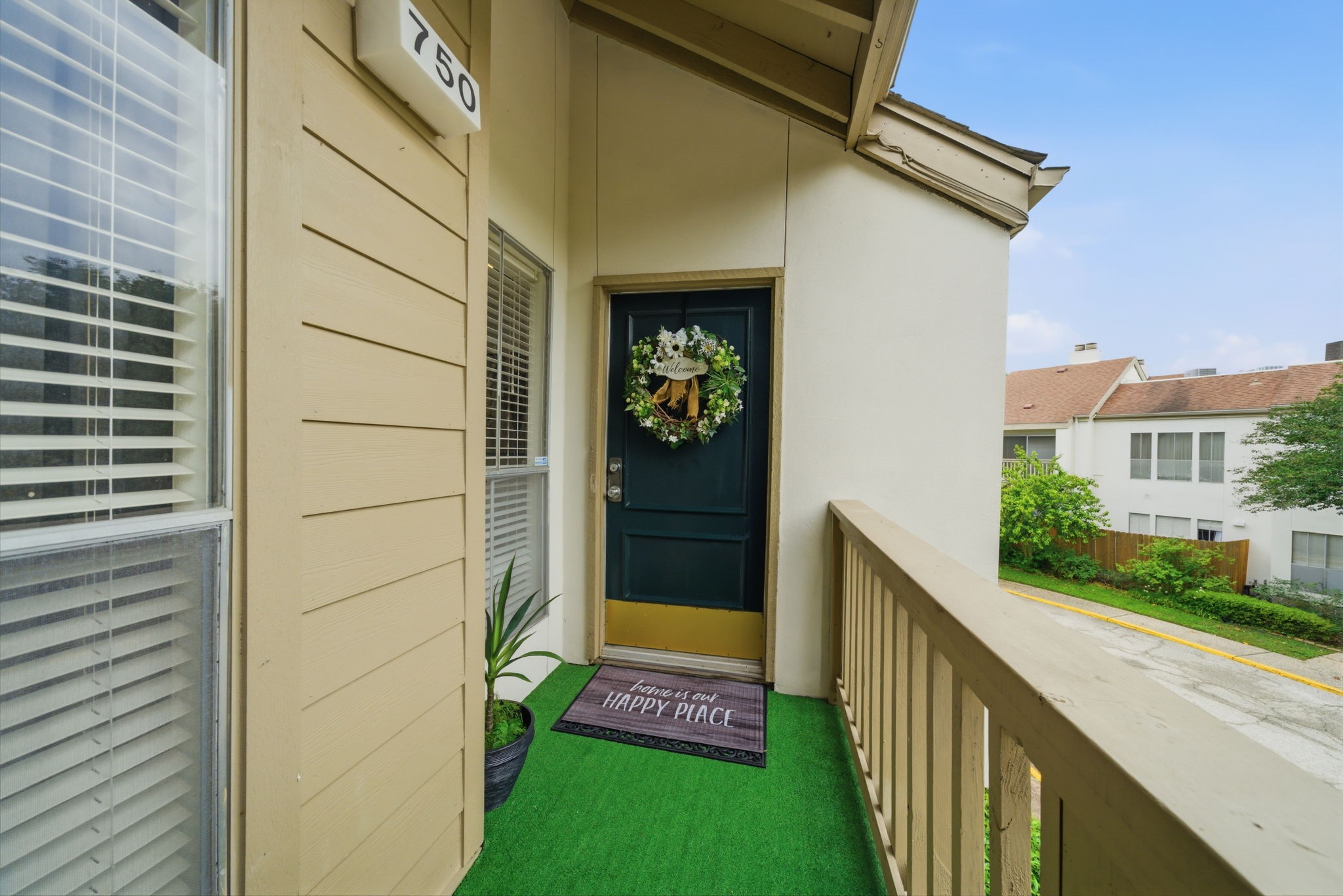 2100 Tanglewilde Street, Unit 750 Houston, TX 77063 - Photo 3 of 23