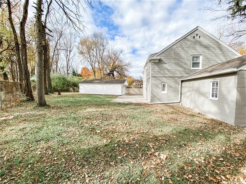 3710 Governors Road Indianapolis, IN 46208 - Photo 7 of 27