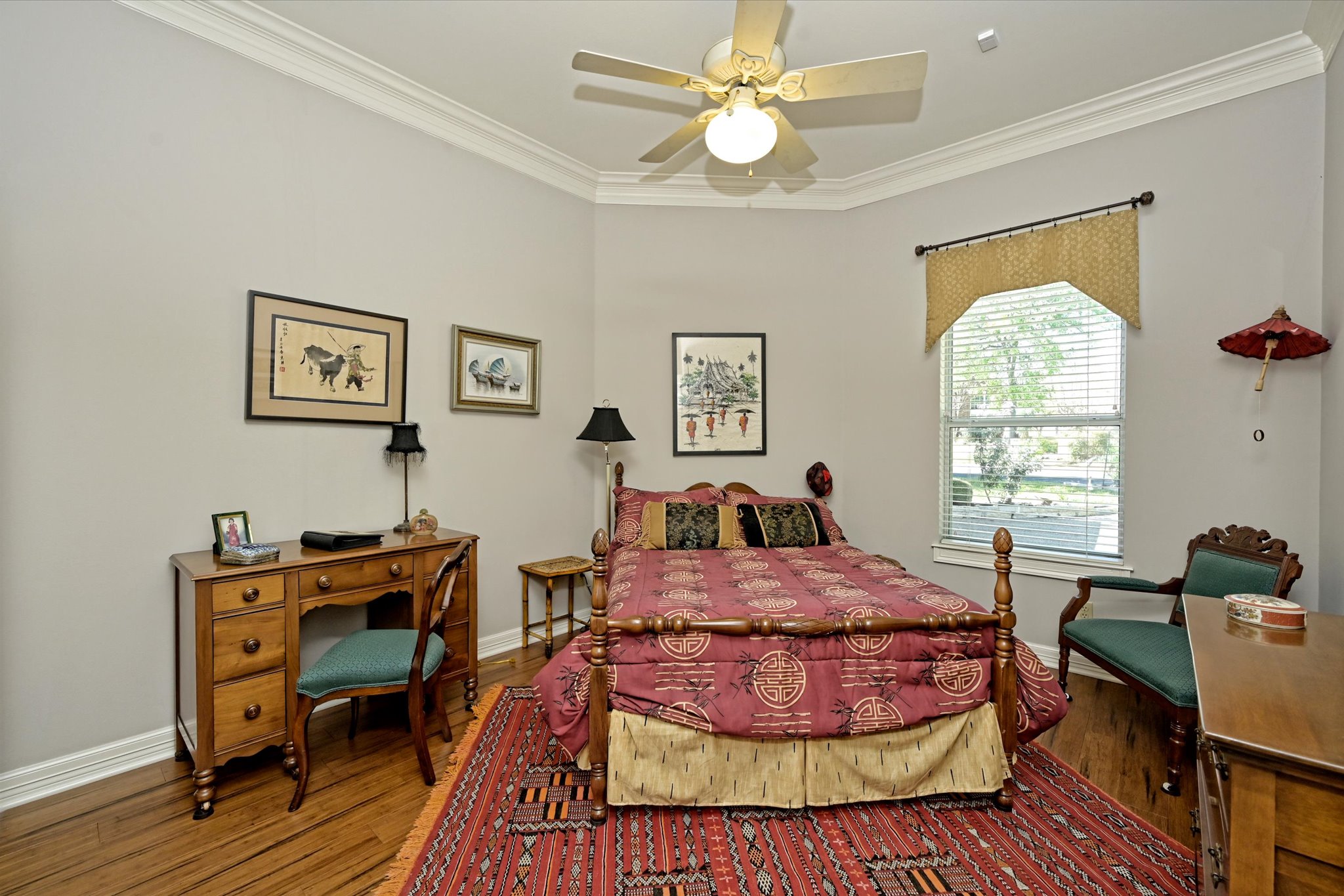4912 Interlachen Lane Austin, TX 78747 - Photo 20 of 39 a living room with furniture and a window