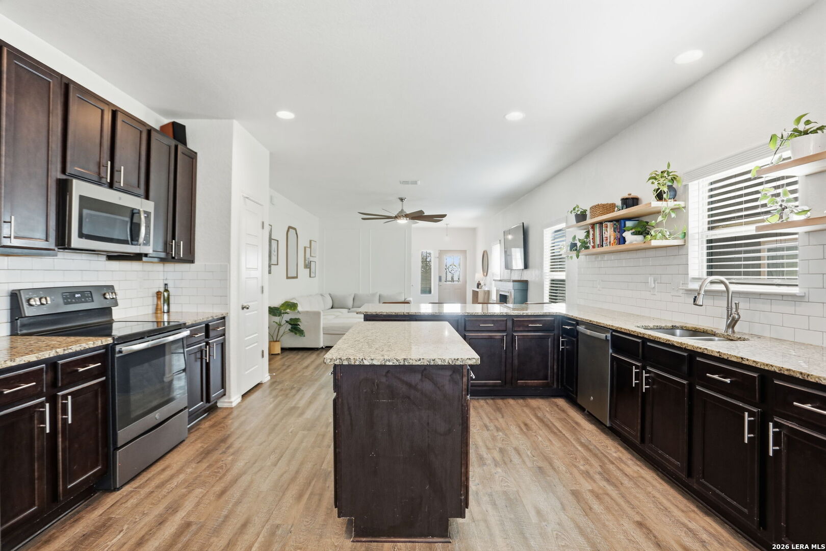 367 Hunters Ranch East San Antonio, TX 78253 - Photo 12 of 46