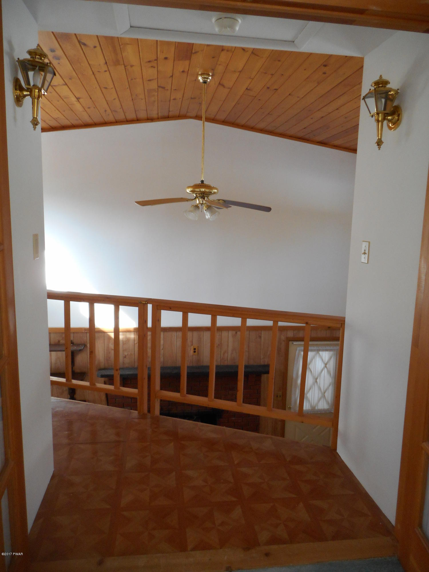 125-127 Kitty Harker Road Dingmans Ferry, PA 18328 - Photo 10 of 16