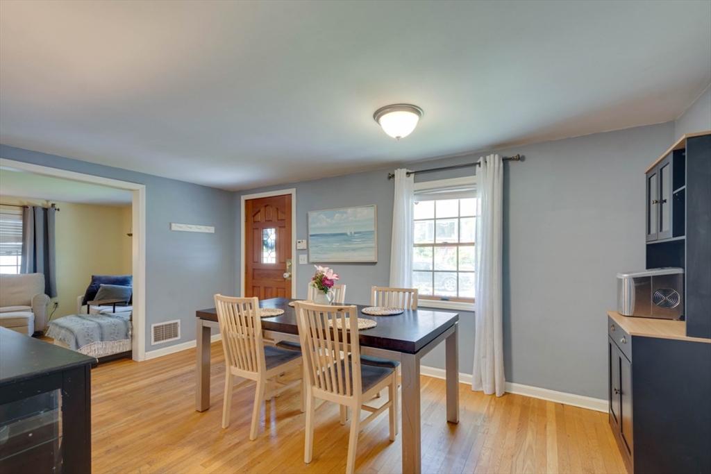 108 Deforest Street Boston, MA 02131 - Photo 4 of 37