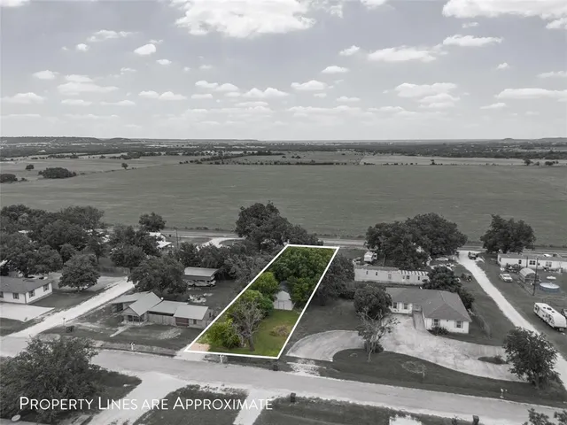 a view of a lake and outdoor space