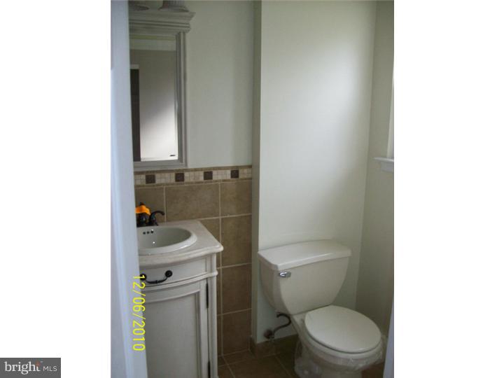 307 Highland Road Cheltenham, PA 19012 - Photo 16 of 17 Bathroom