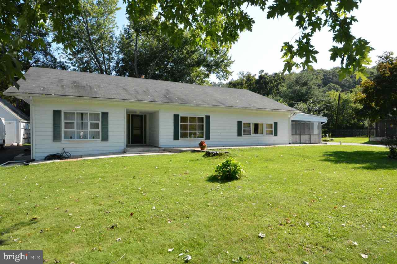 4221 Conewago Road Dover, PA 17315 - Photo 2 of 28 Gallery Image 2