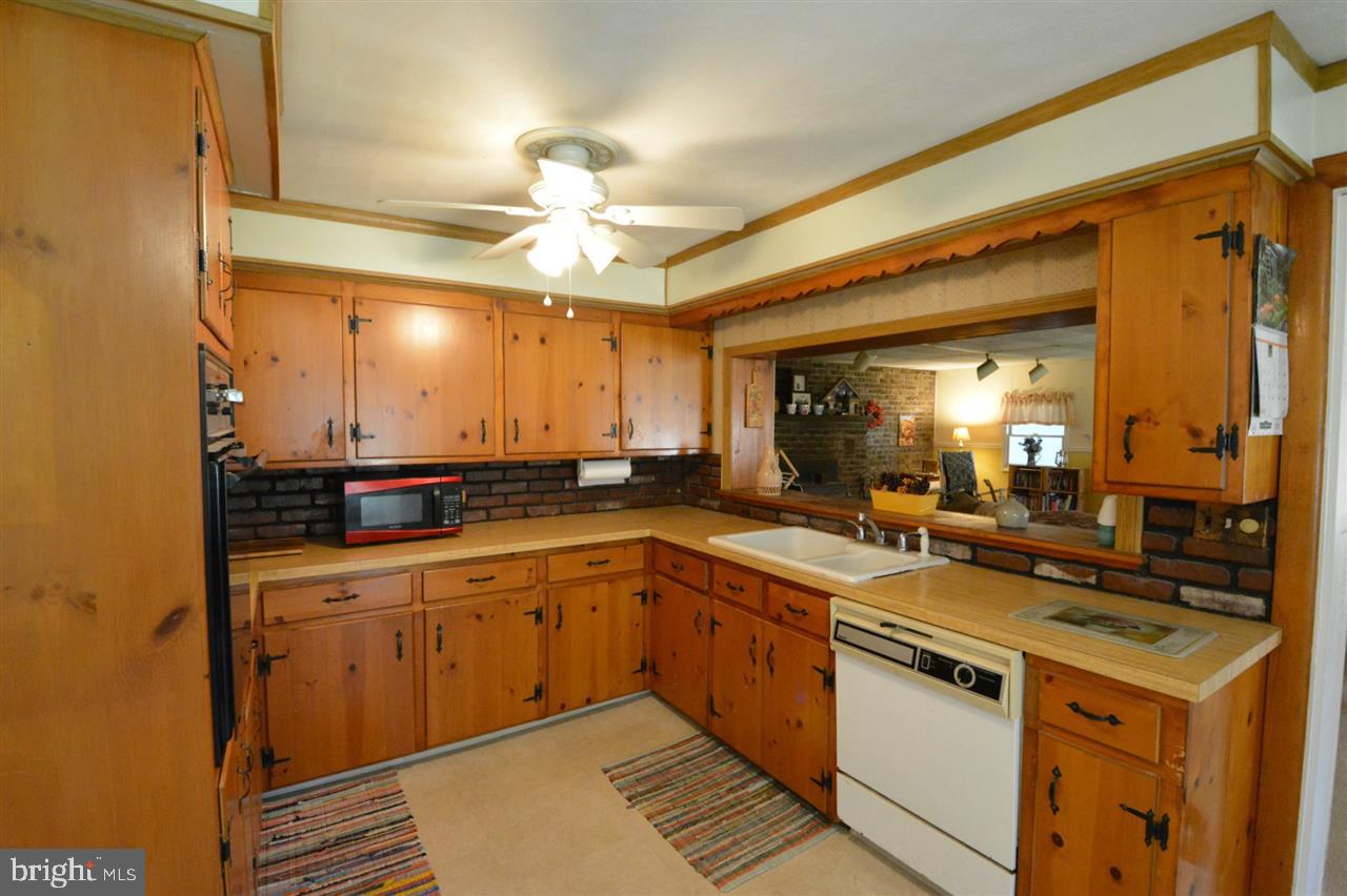 4221 Conewago Road Dover, PA 17315 - Photo 13 of 28 Gallery Image 13