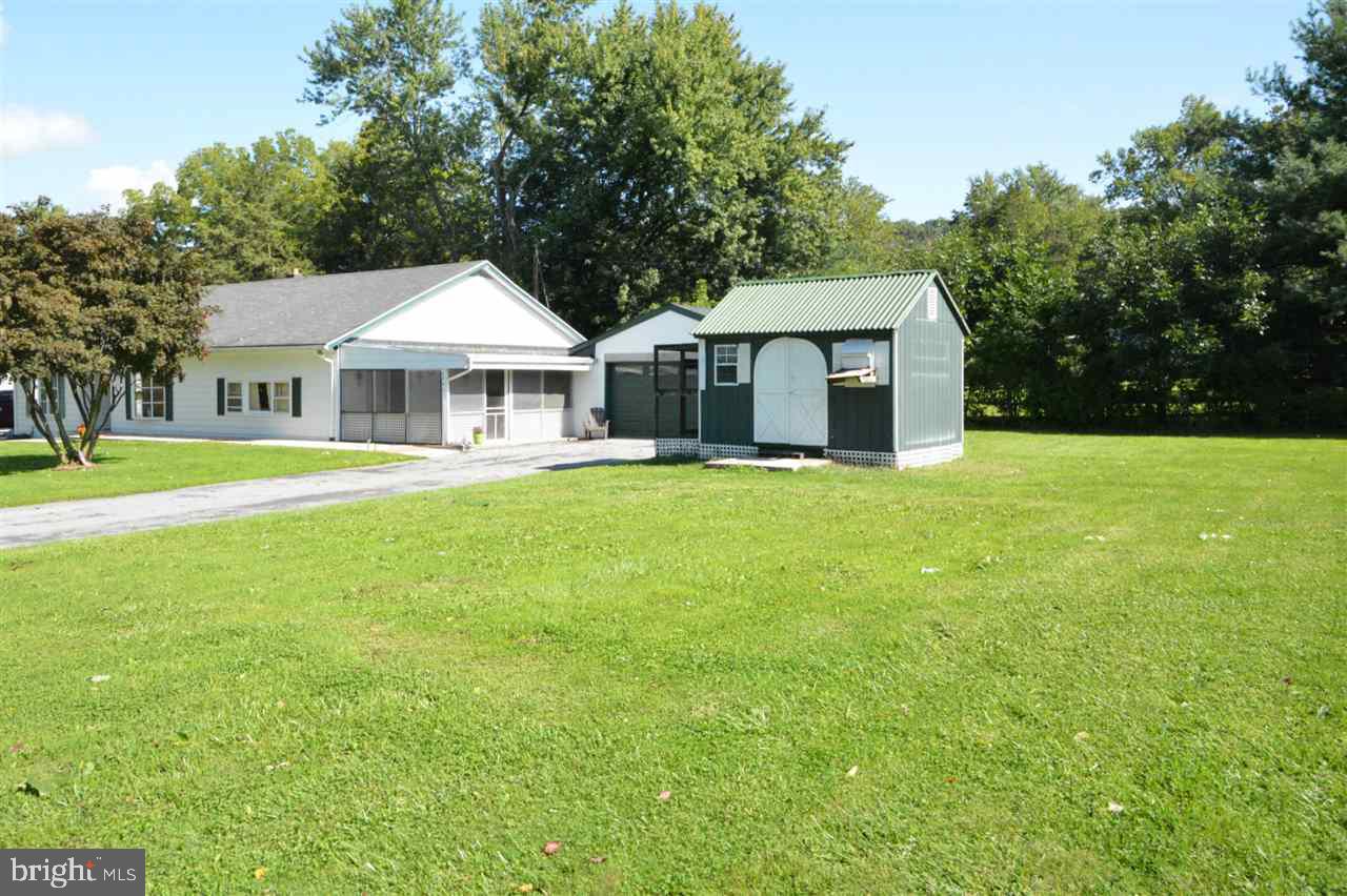 4221 Conewago Road Dover, PA 17315 - Photo 5 of 28 Gallery Image 5
