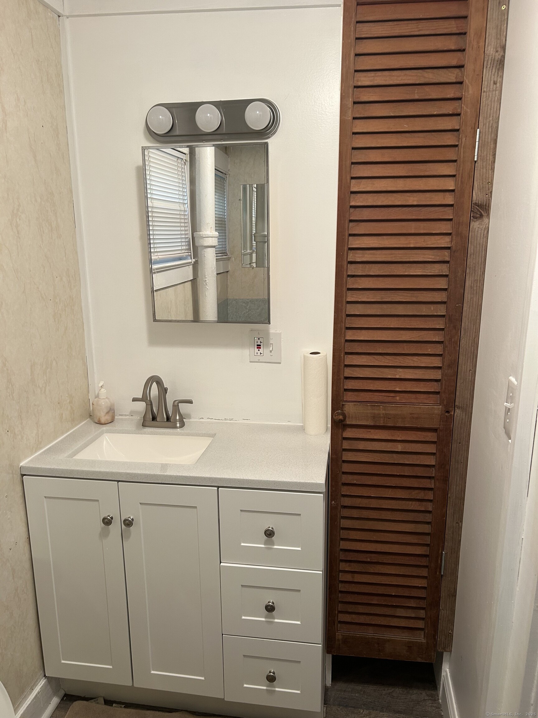 300 Bantam Lake Road, Unit 3 Morris, CT 06763 - Photo 12 of 14