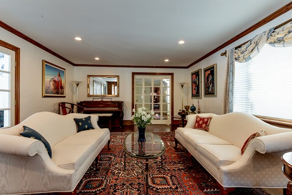 9 Lowell Road Wellesley, MA 02481 - Photo 6 of 30