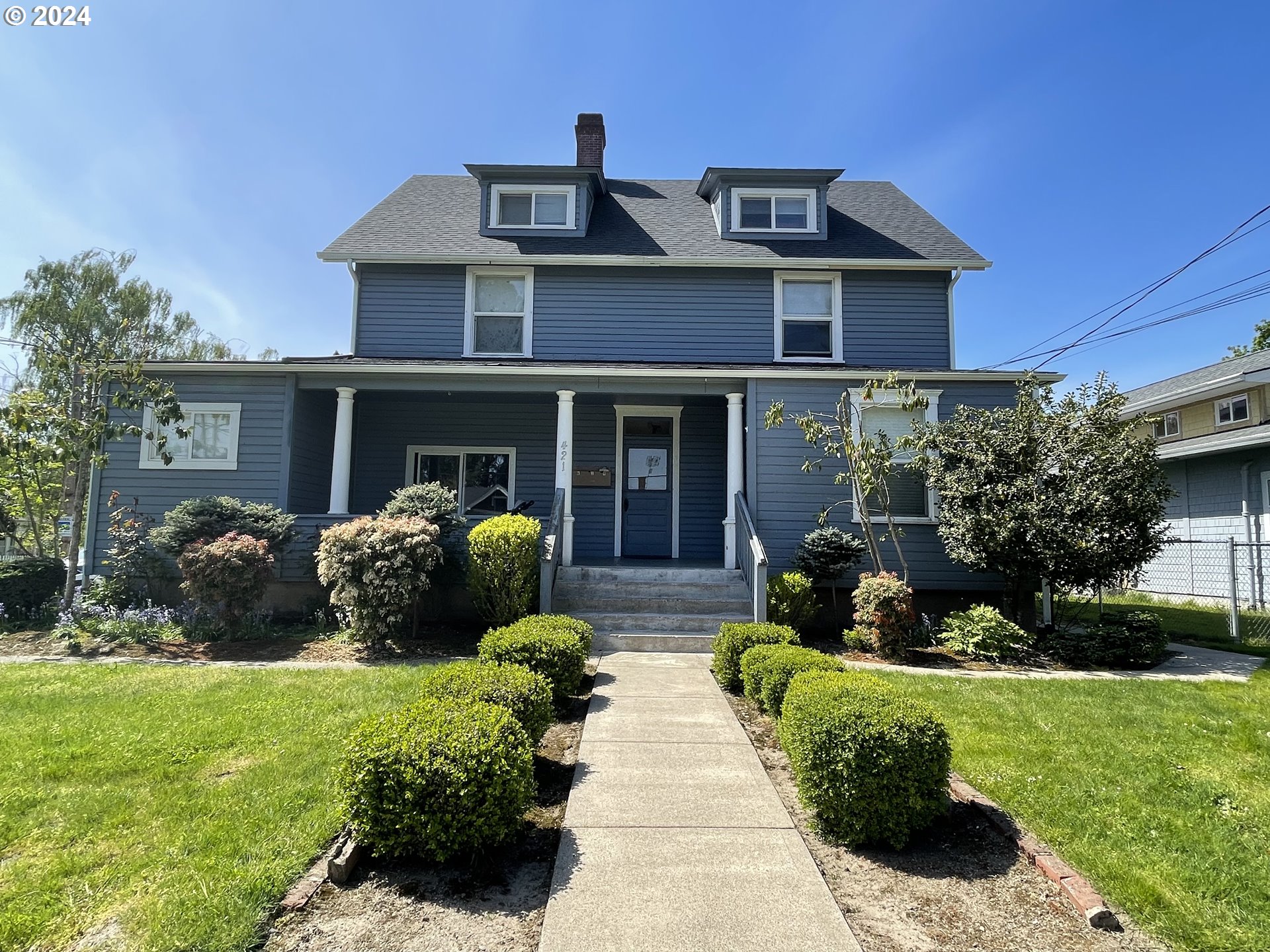 421 South College St