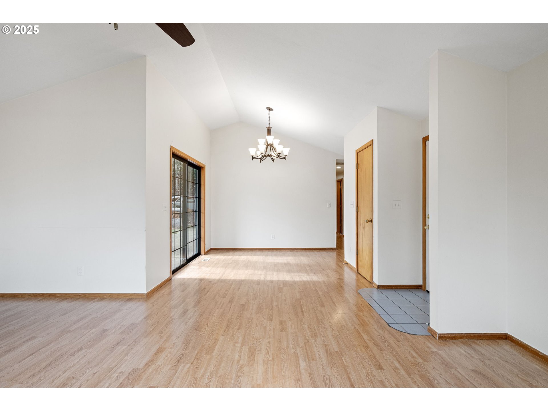 662 South 44th Street Springfield, OR 97478 - Photo 13 of 37