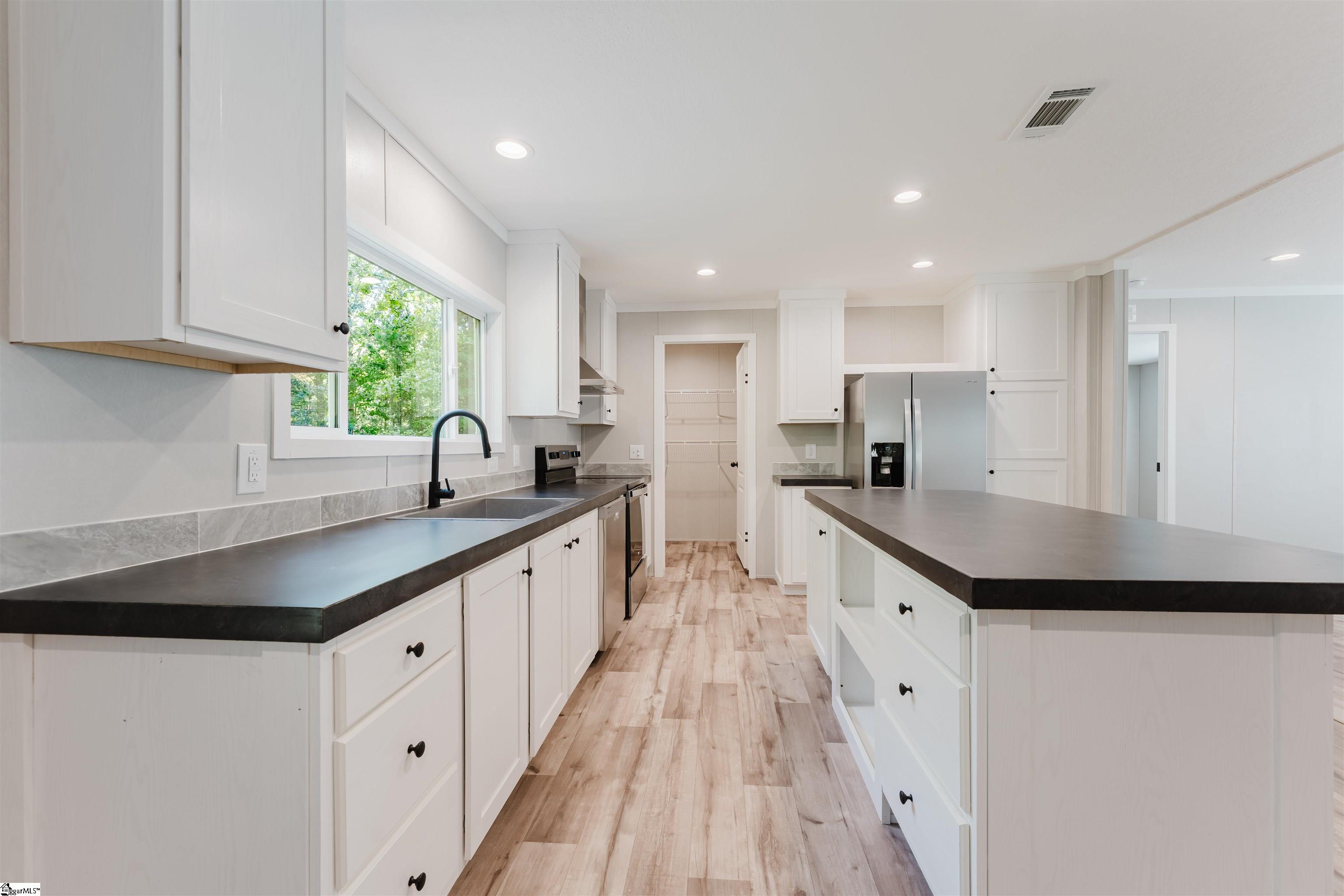 215 Ballard Road Honea Path, SC 29654 - Photo 14 of 26 Gallery Image 14
