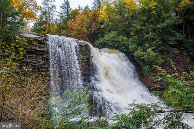 $398,000 | 332 High Point Drive, Swanton, MD 21561