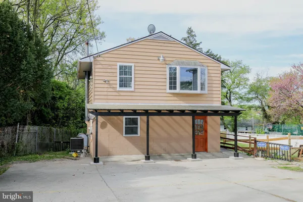 $1,800 | 103 R Waelchli Avenue, Halethorpe, MD 21227