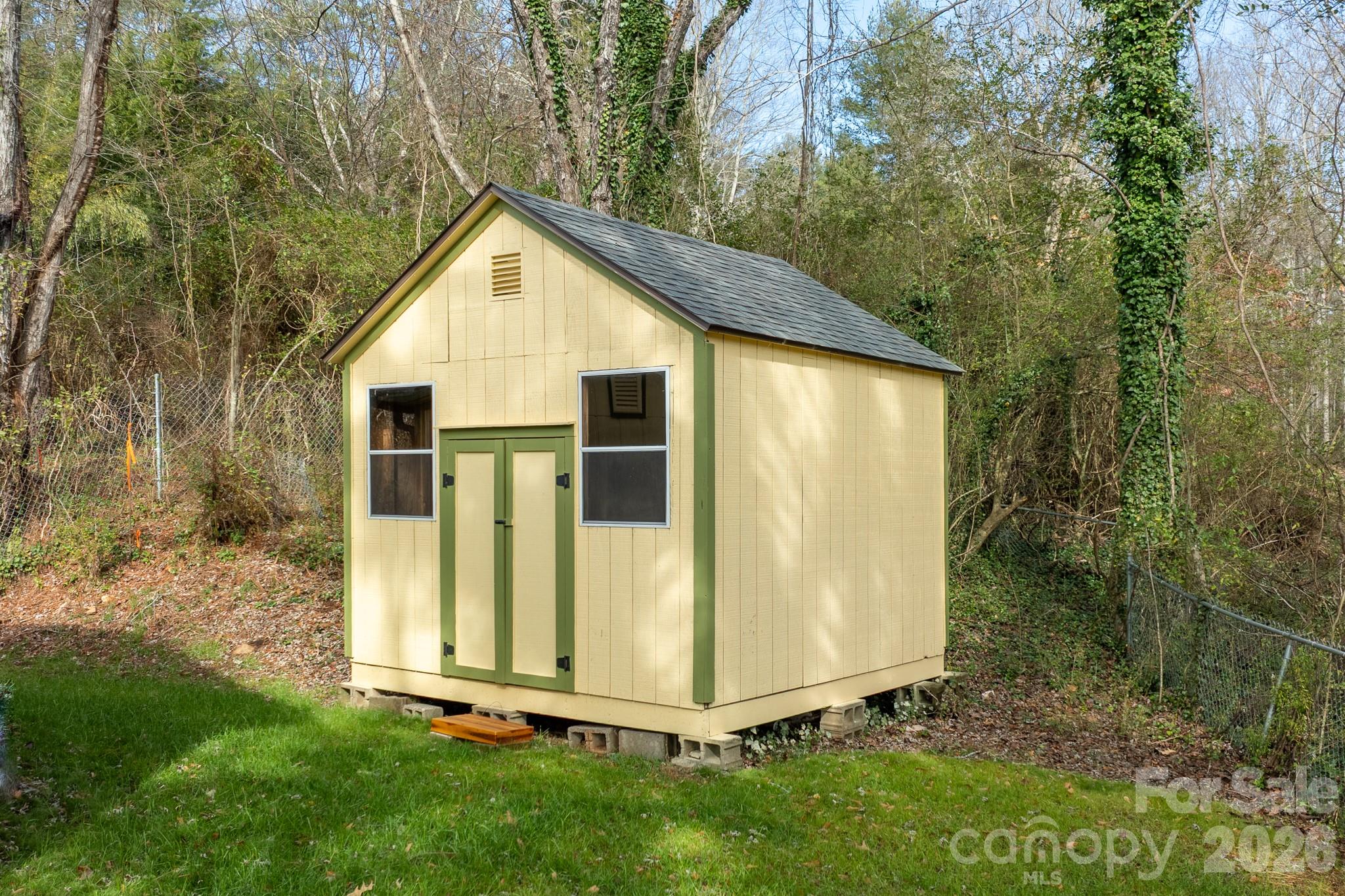 48 Elliott Road Brevard, NC 28712 - Photo 5 of 5 Gallery Image 5