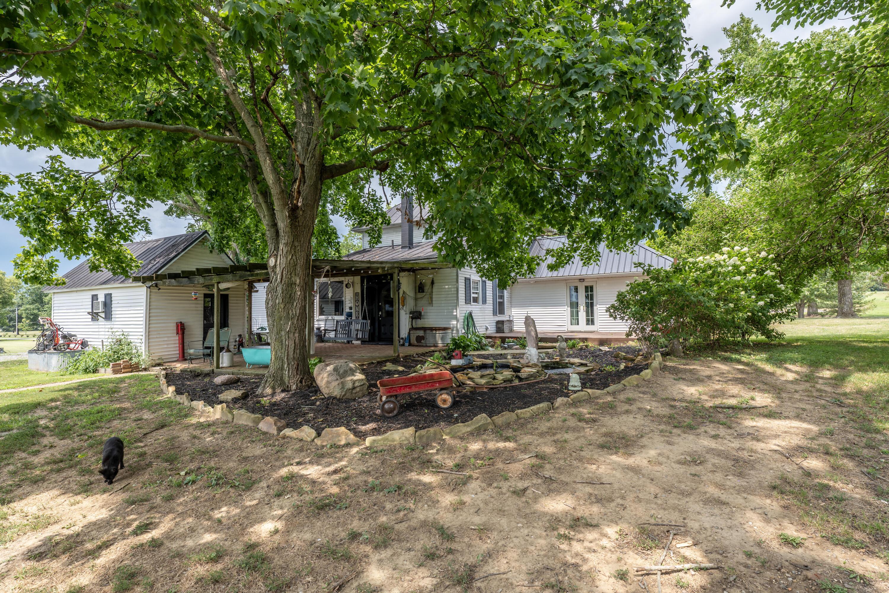1446 Snyder Road Kingston, OH 45644 - Photo 33 of 53 1446 Snyder Rd Kingston032