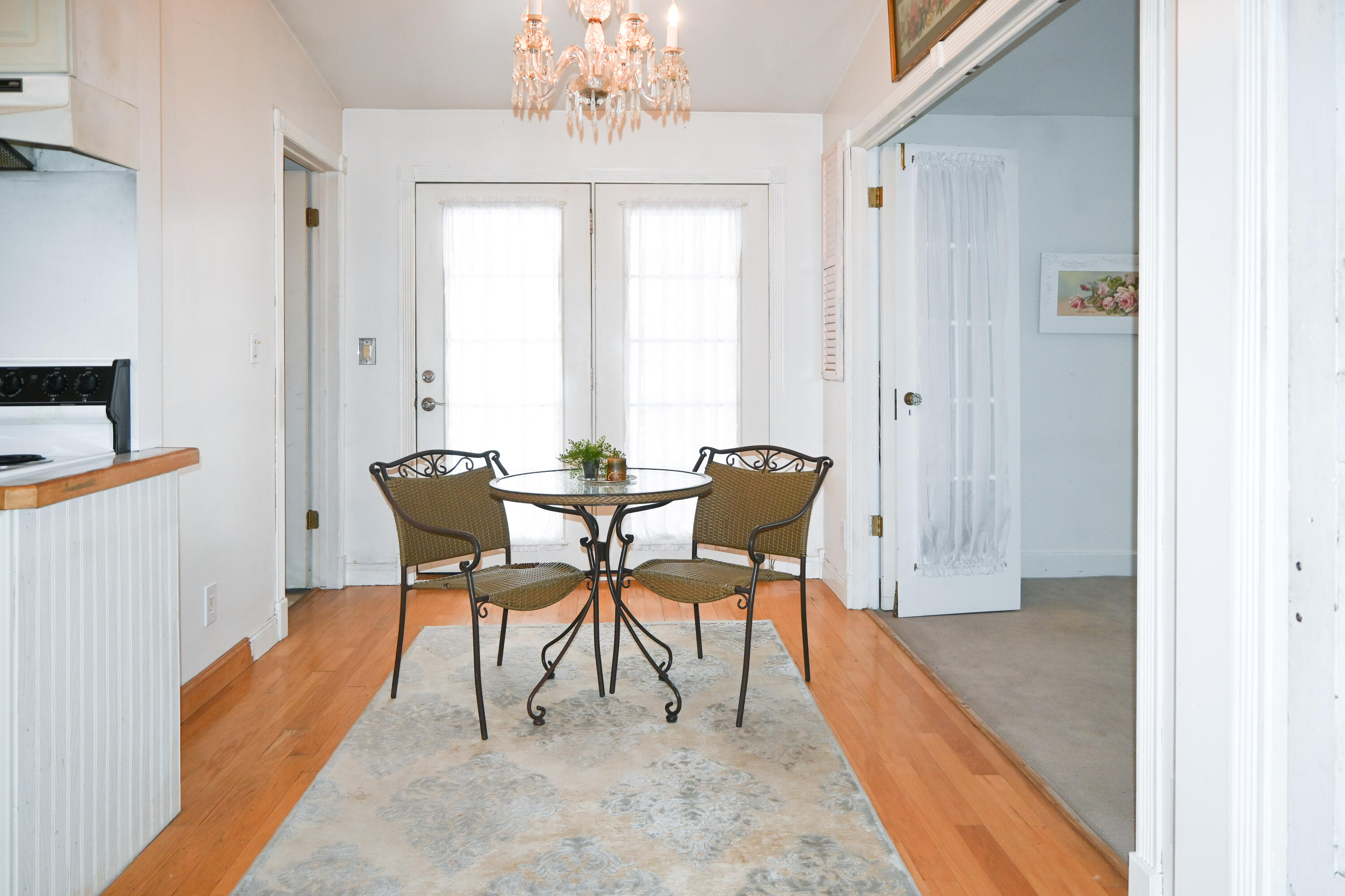 1206 Ruddiman Drive Muskegon, MI 49445 - Photo 12 of 33 Dining Room