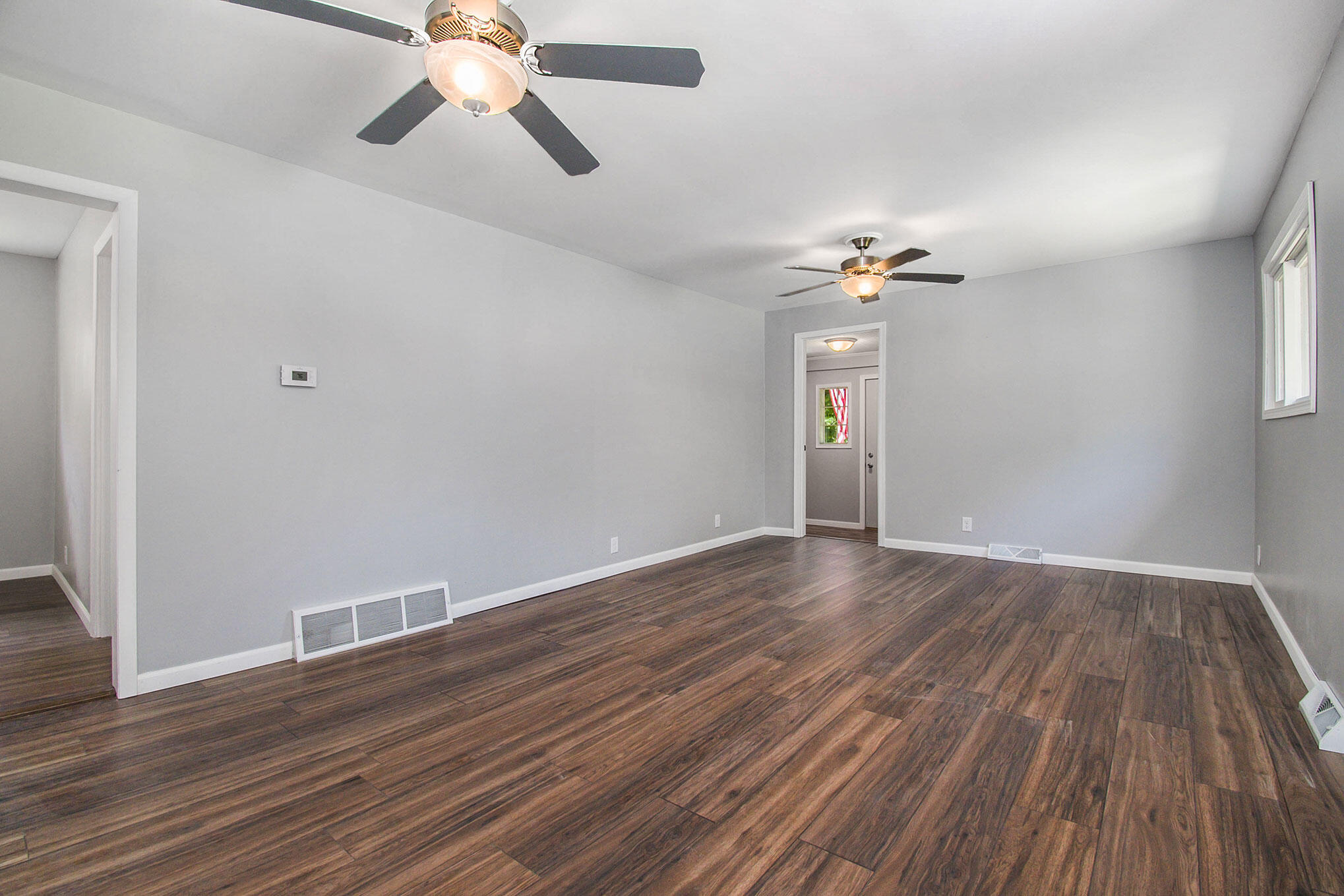 1314 8th Street Three Rivers, MI 49093 - Photo 5 of 19 DSC_5078