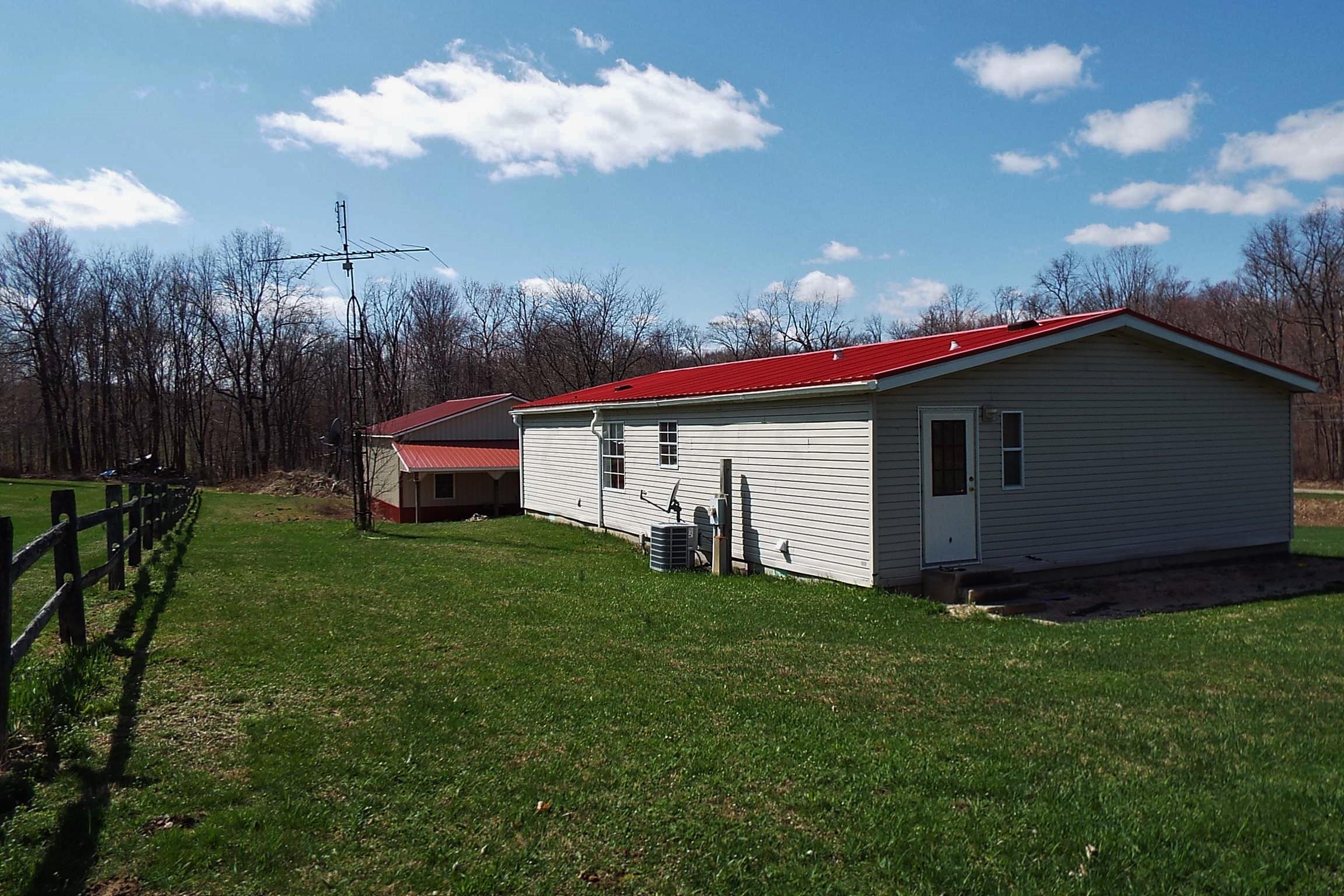 4276 Harris Road Butler, OH 44822 - Photo 4 of 21