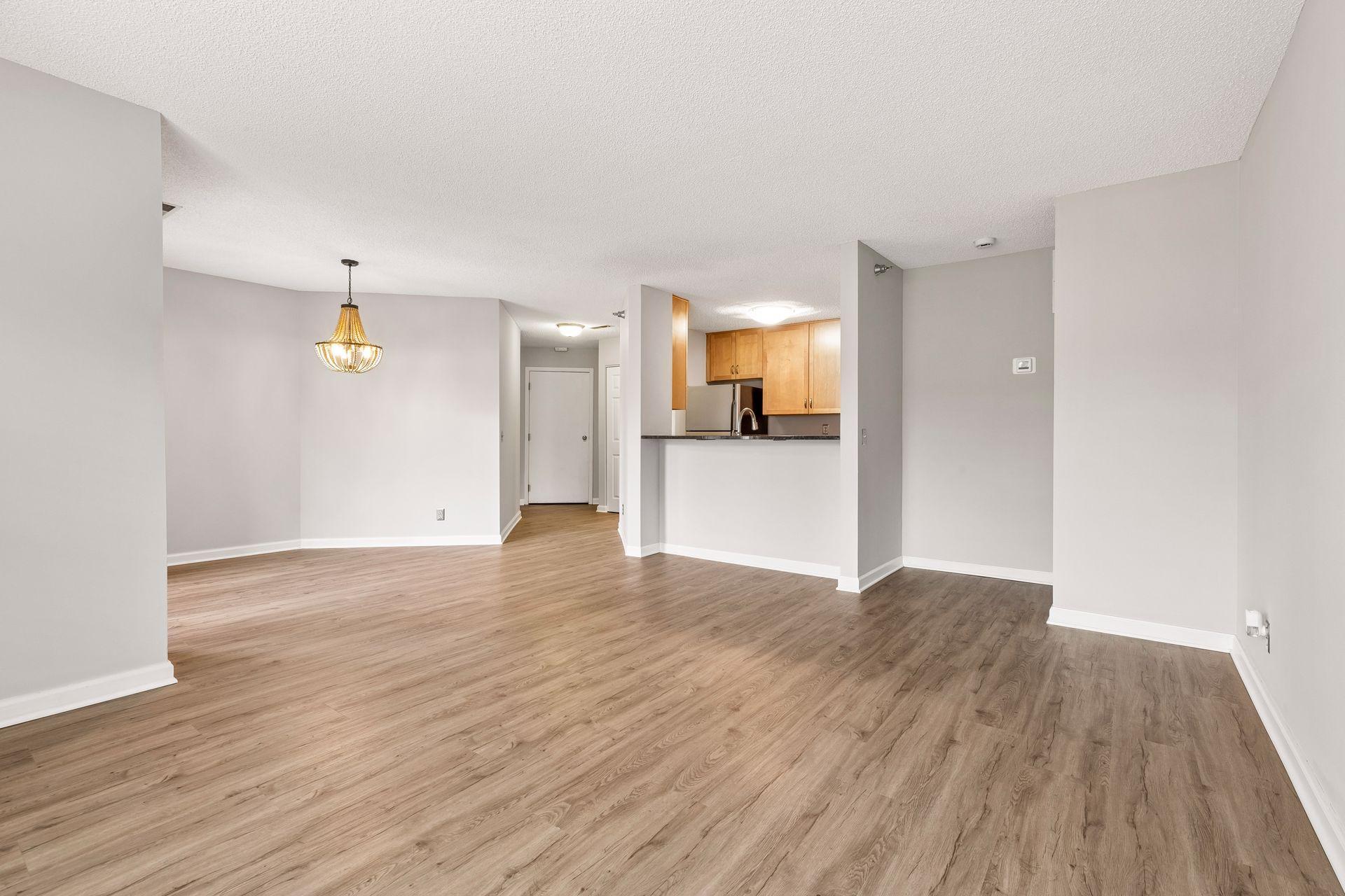 6155 Chasewood Parkway, Unit 1 Minnetonka, MN 55343 - Photo 10 of 40 Gallery Image 10