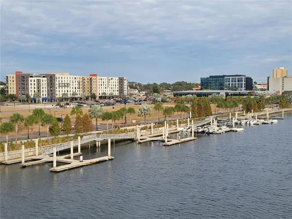 $5,200 | 2603 North Ridgewood Avenue, Tampa, FL 33602