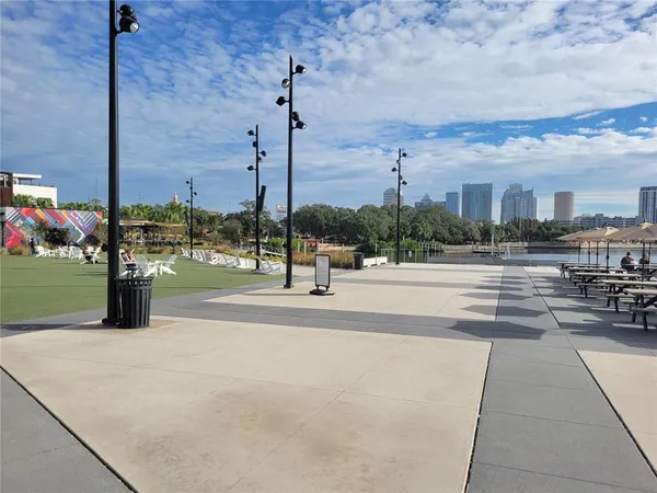 $5,200 | 2603 North Ridgewood Avenue, Tampa, FL 33602