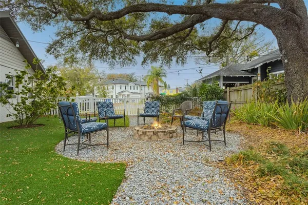 $5,200 | 2603 North Ridgewood Avenue, Tampa, FL 33602