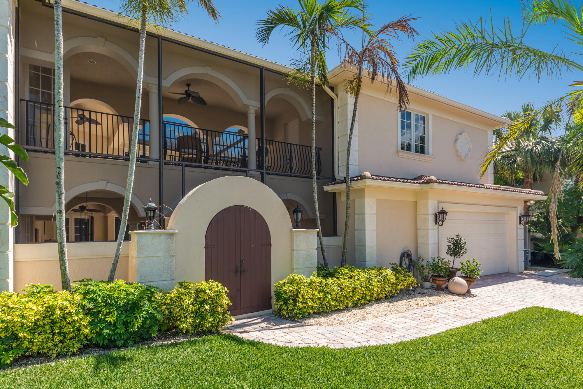 202 Colony Road Jupiter Inlet Colony, FL 33469 - Photo 3 of 42 202 Colony Rd, Jupiter, FL 33469