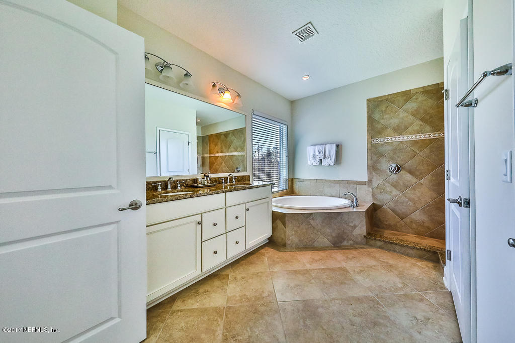 373 Pelican Pointe Road Ponte Vedra, FL 32081 - Photo 15 of 22 Master Bathroom