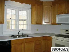 415 Millsaps Road Statesville, NC 28625 - Photo 7 of 8 Gallery Image 7