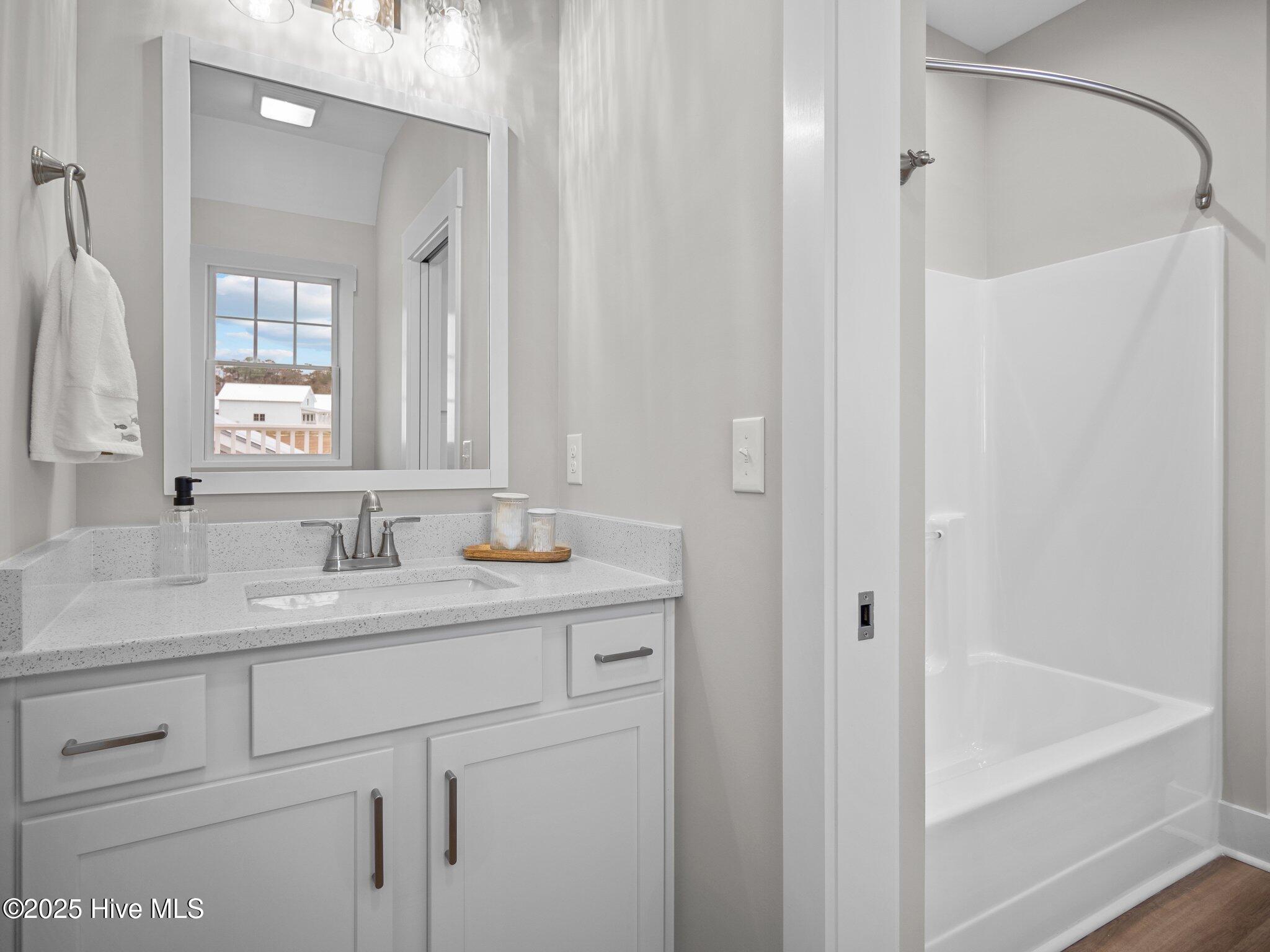 214 Ward Road Swansboro, NC 28584 - Photo 16 of 43 Jack & Jill Bath