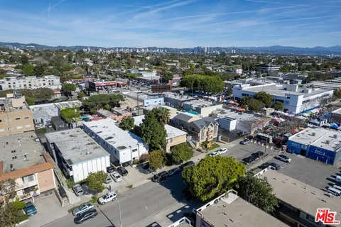 $1,950,000 | 12231 Pacific Avenue, Los Angeles, CA 90066