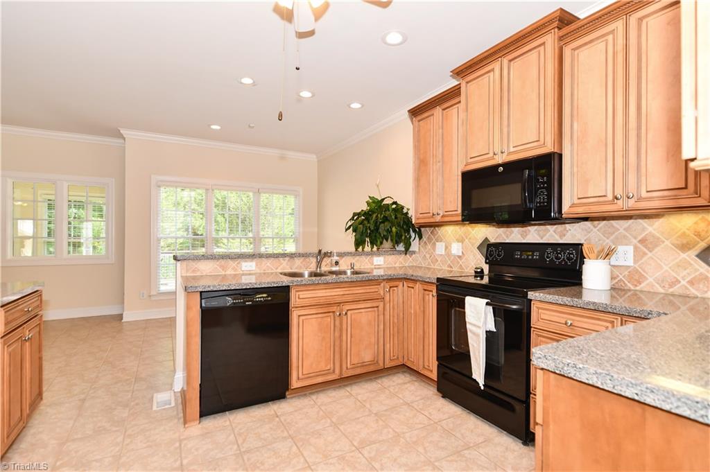 2348 Addison Boulevard High Point, NC 27262 - Photo 11 of 28 Gallery Image 11