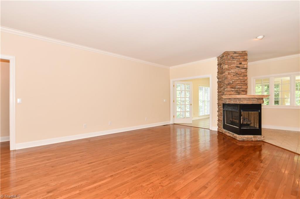 2348 Addison Boulevard High Point, NC 27262 - Photo 5 of 28 Gallery Image 5