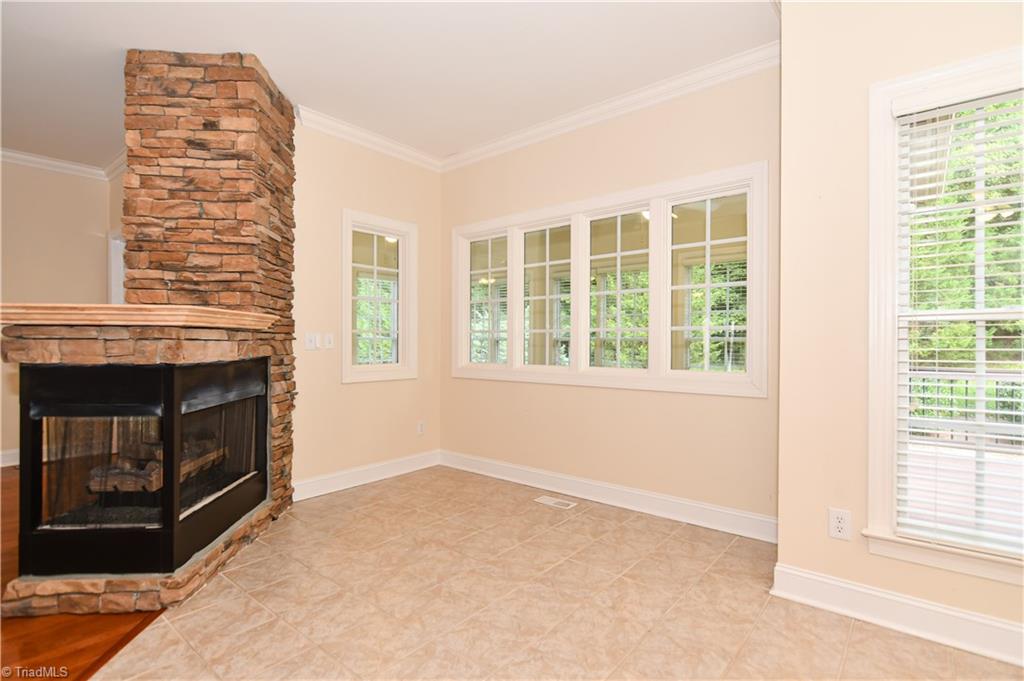 2348 Addison Boulevard High Point, NC 27262 - Photo 7 of 28 Gallery Image 7